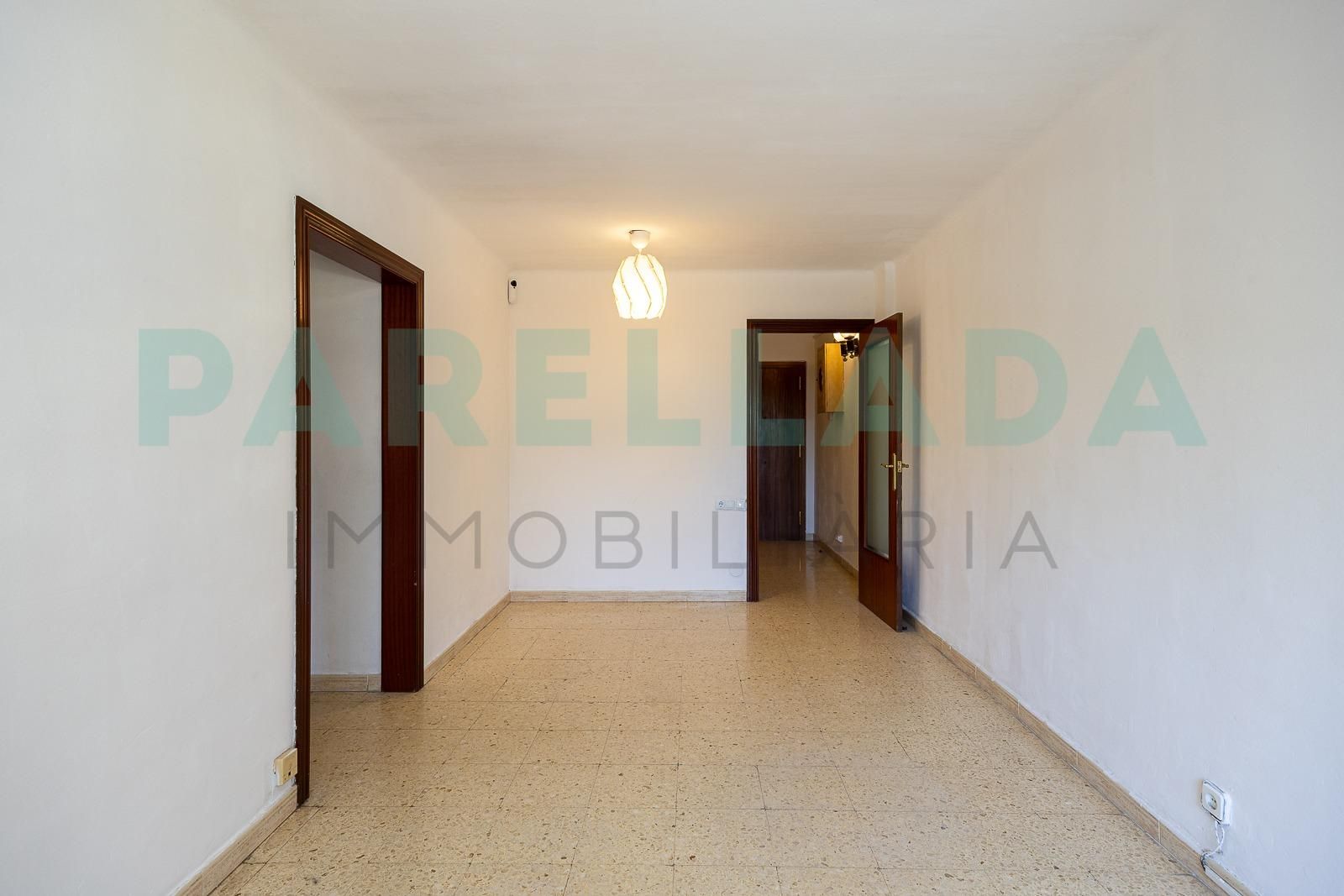Bedroom of Flat for sale in Badalona