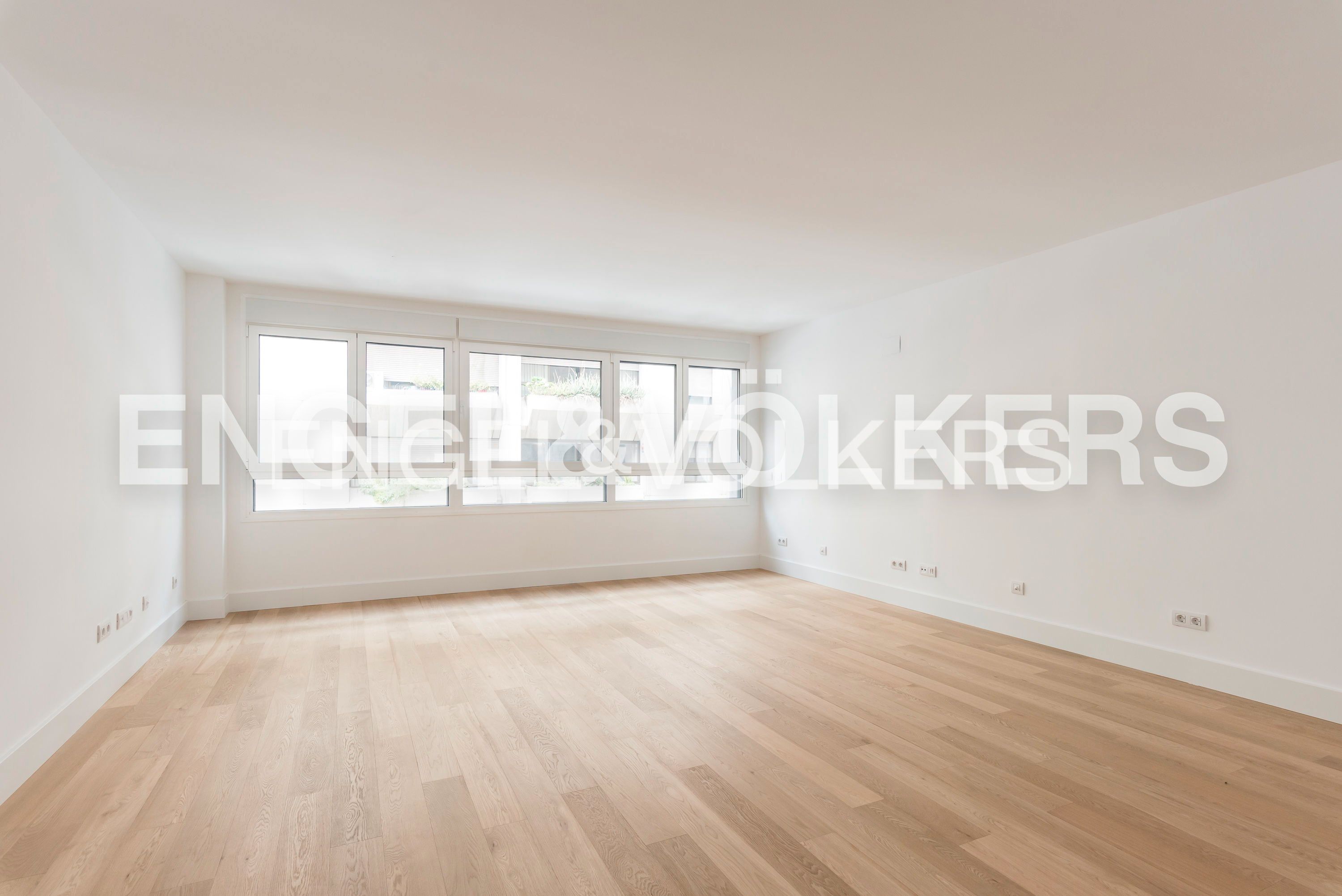 1 hab, 96m² en Ríos Rosas - Nuevos Ministerios, Chamberí,  Madrid Capital - Image 2