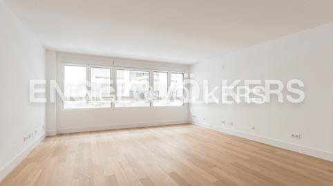 Foto 2 de Apartamento de alquiler en Ríos Rosas - Nuevos Ministerios, Madrid