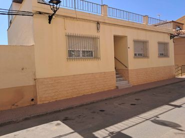 Casa en venda a Calle el Romero 11