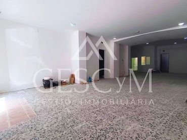 Local comercial en alquiler en Les Planes