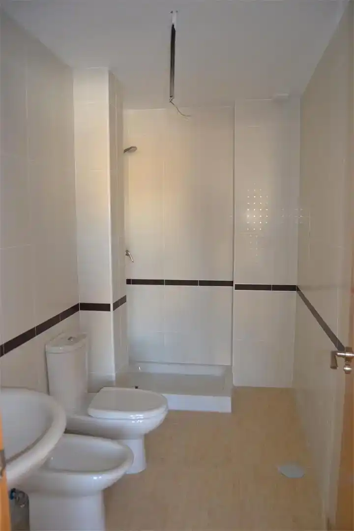 Baño de Piso en venta en Ceutí con Aire acondicionado y Balcón