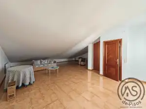 Dormitori de Casa o xalet en venda en La Puebla de Híjar amb Aire condicionat, Calefacció i Jardí privat