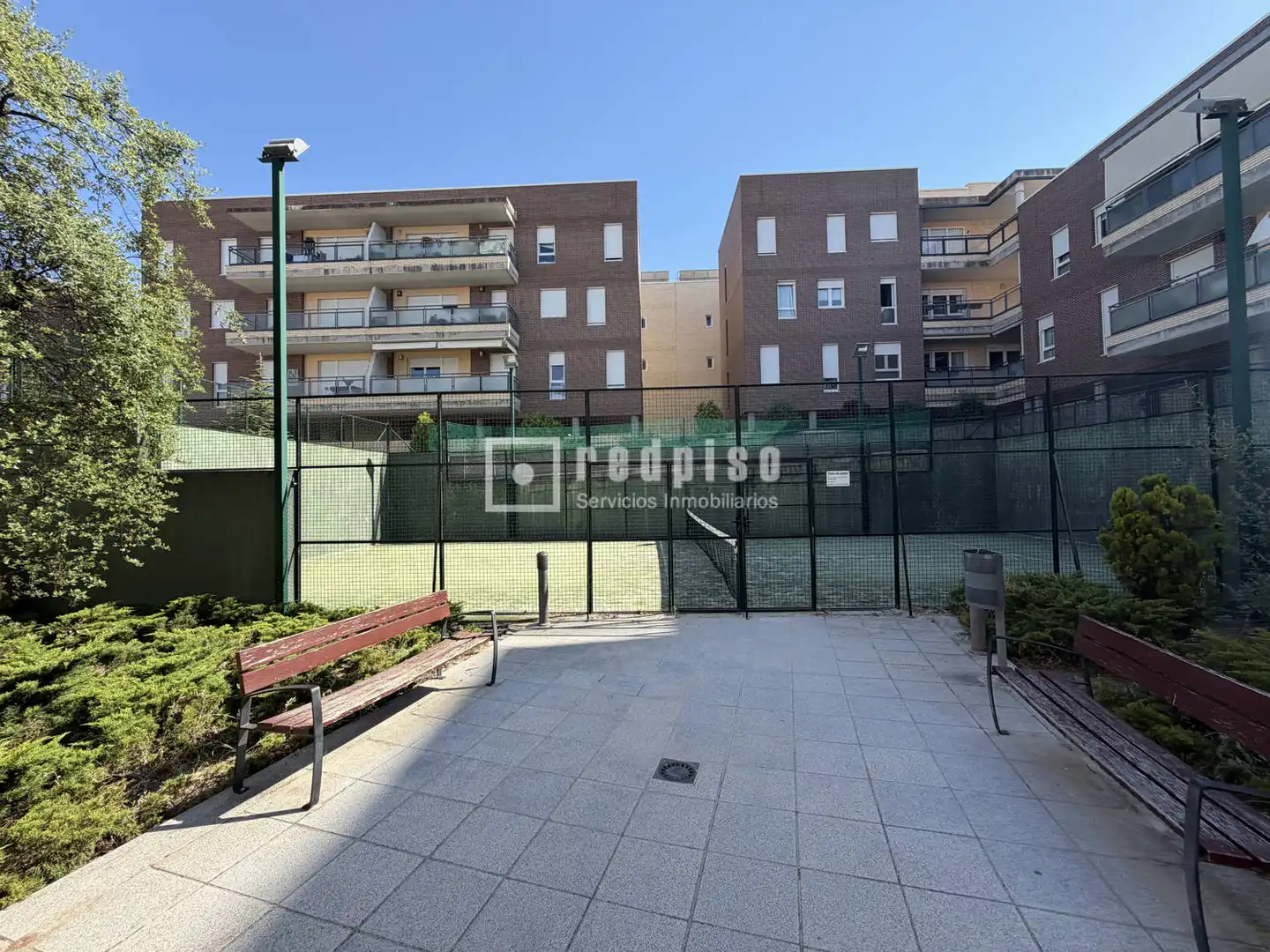 Parking de Piso de alquiler en Las Rozas de Madrid con Jardín privado, Terraza y Trastero