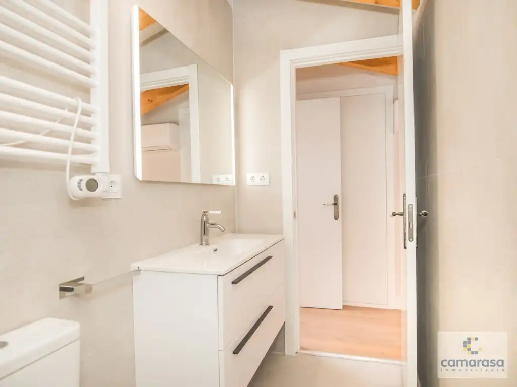 Bathroom of Flat for rent in Ávila  with Furnished
