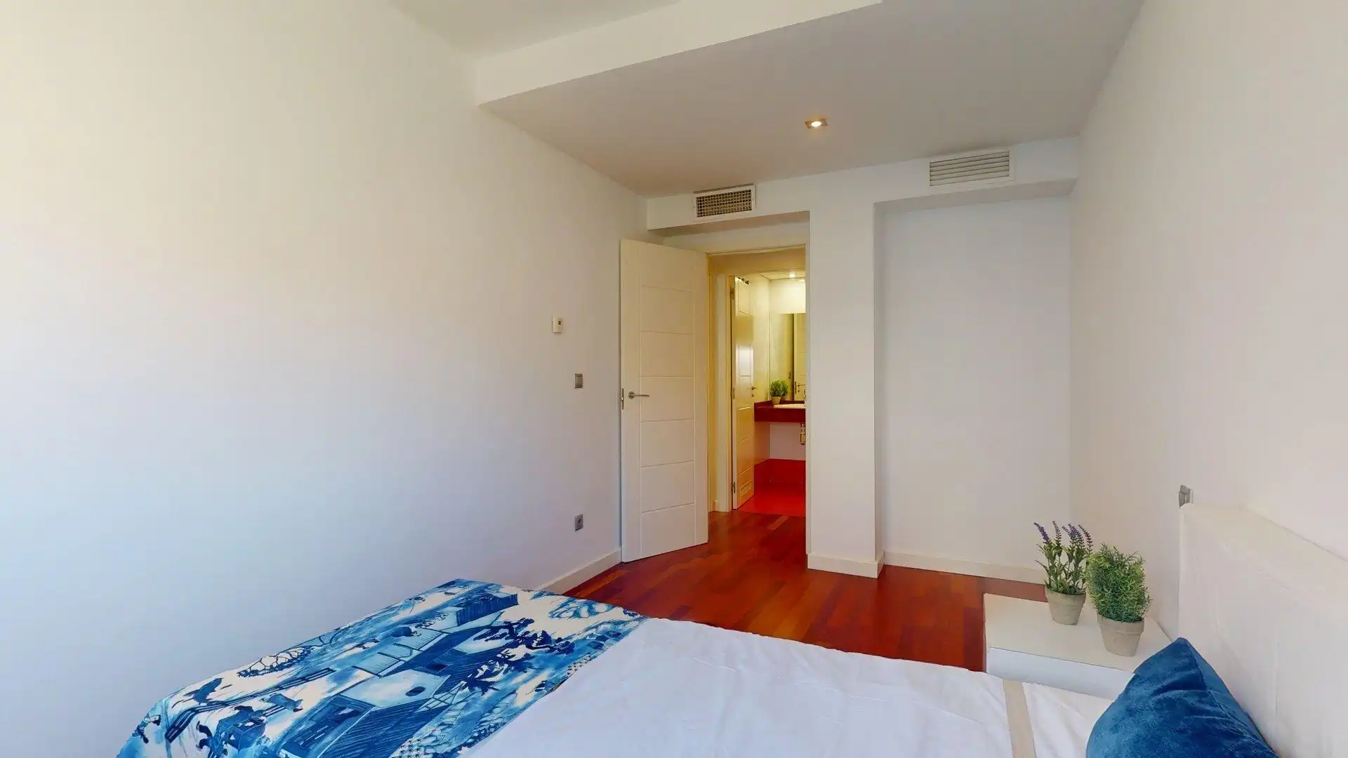 Habitación de Dúplex de alquiler en Zaragoza con Aire acondicionado, Calefacción y Balcón