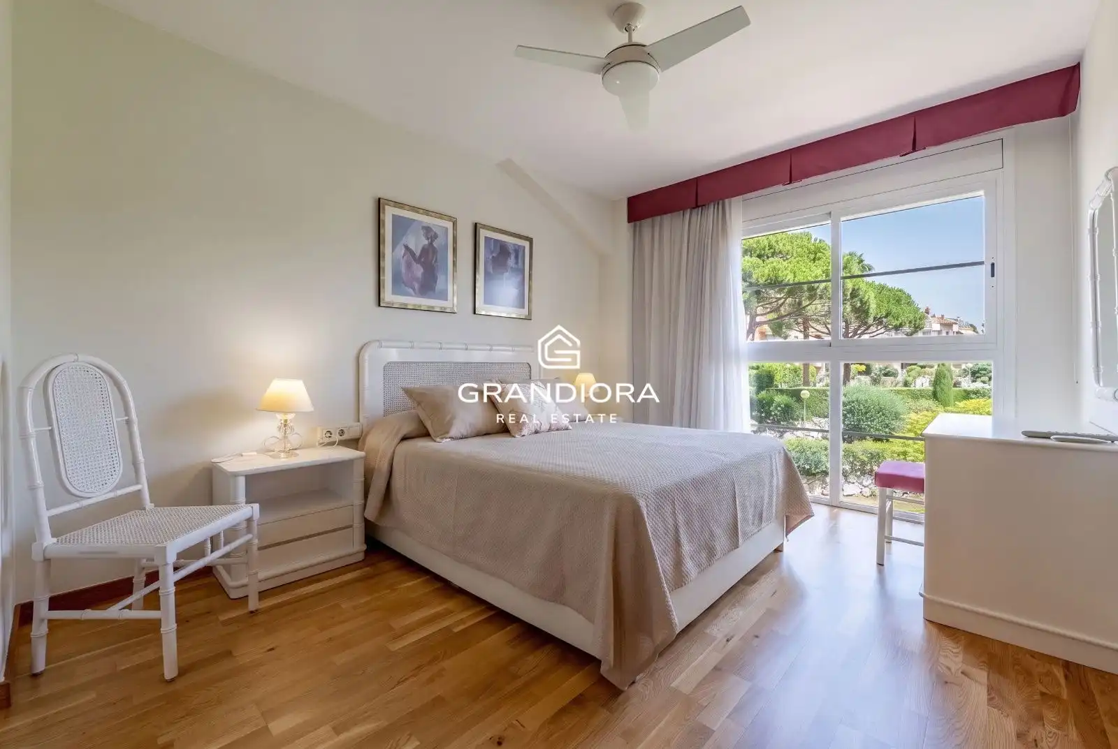Schlafzimmer von Maisonette zur Miete in Sant Andreu de Llavaneres mit Klimaanlage, Terrasse und Schwimmbad