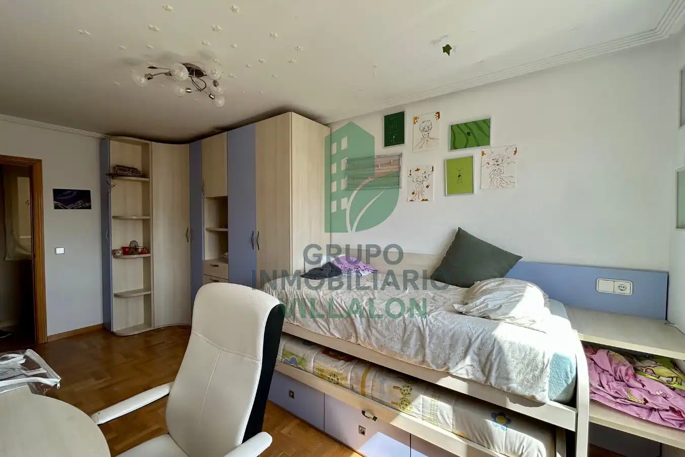 Schlafzimmer von Wohnung zum Verkauf in San Andrés del Rabanedo mit Heizung, Abstellraum und Möbliert