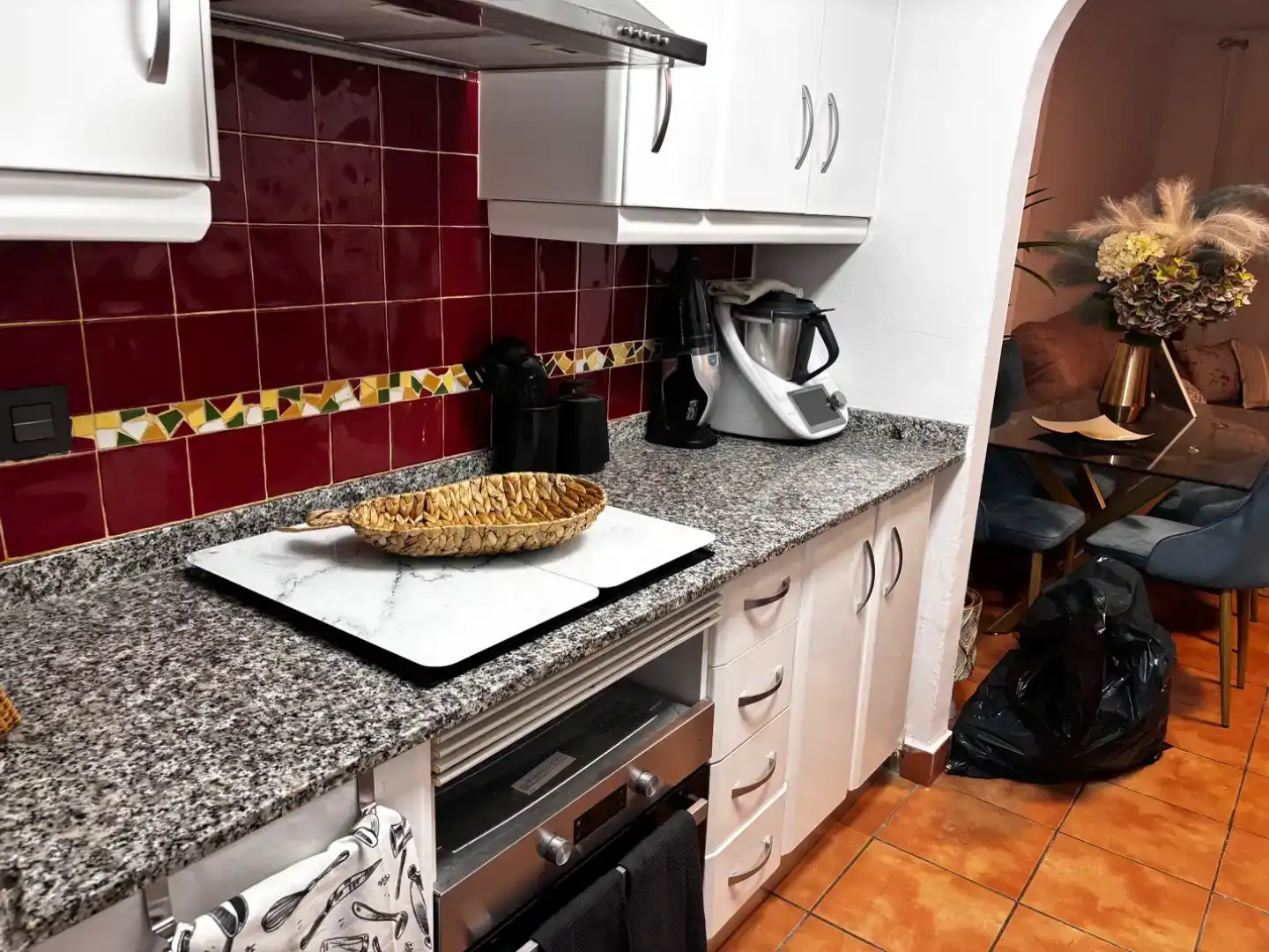 Cocina de Piso de alquiler en Vera con Aire acondicionado, Piscina y Balcón