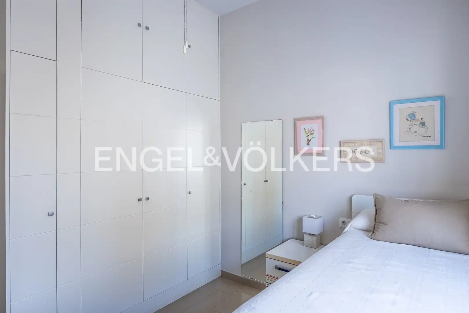 Habitación de Piso en venta en Sevilla con Calefacción