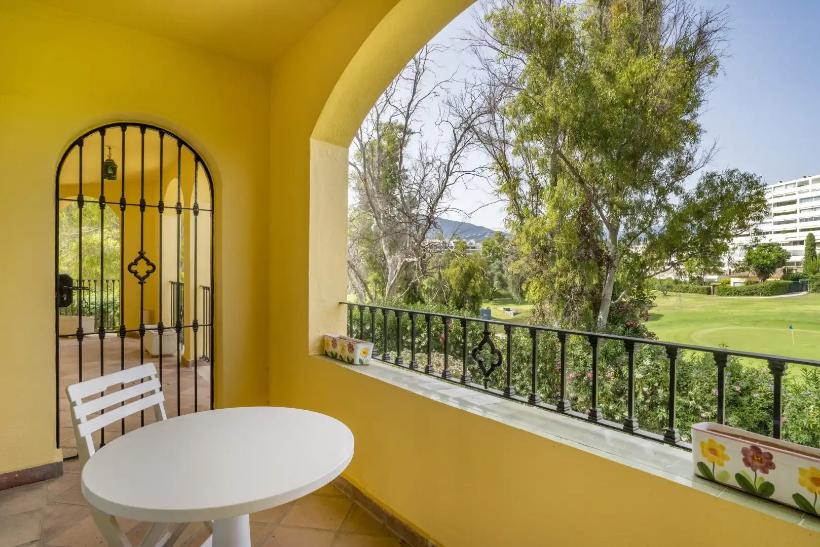Apartament amb piscina en venda a San Pedro de Alcántara, imagen 4