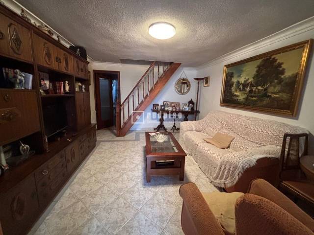 Casa-chalet en Venta en PEÑARROYA en Entrevías