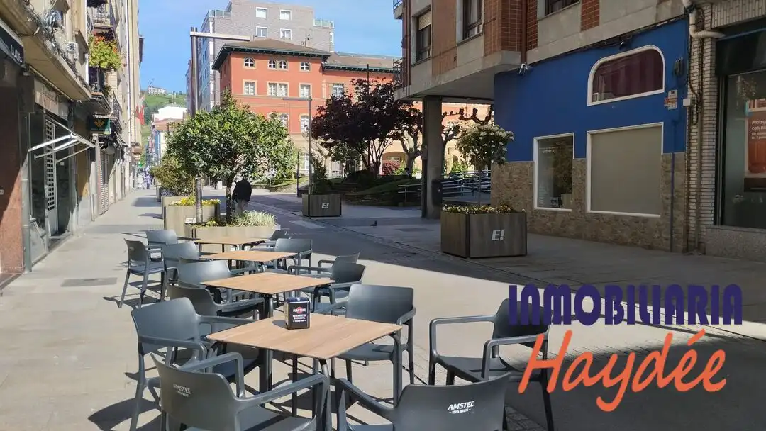 Terrassa de Local en venda en Erandio