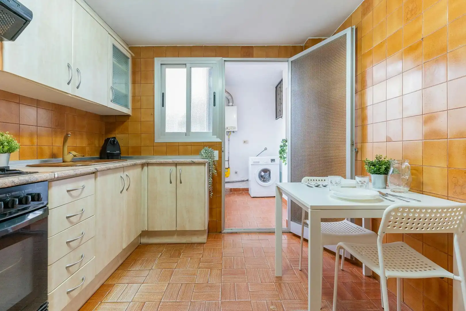 Cocina de Piso para compartir en Valencia con Amueblado, Lavadora y TV