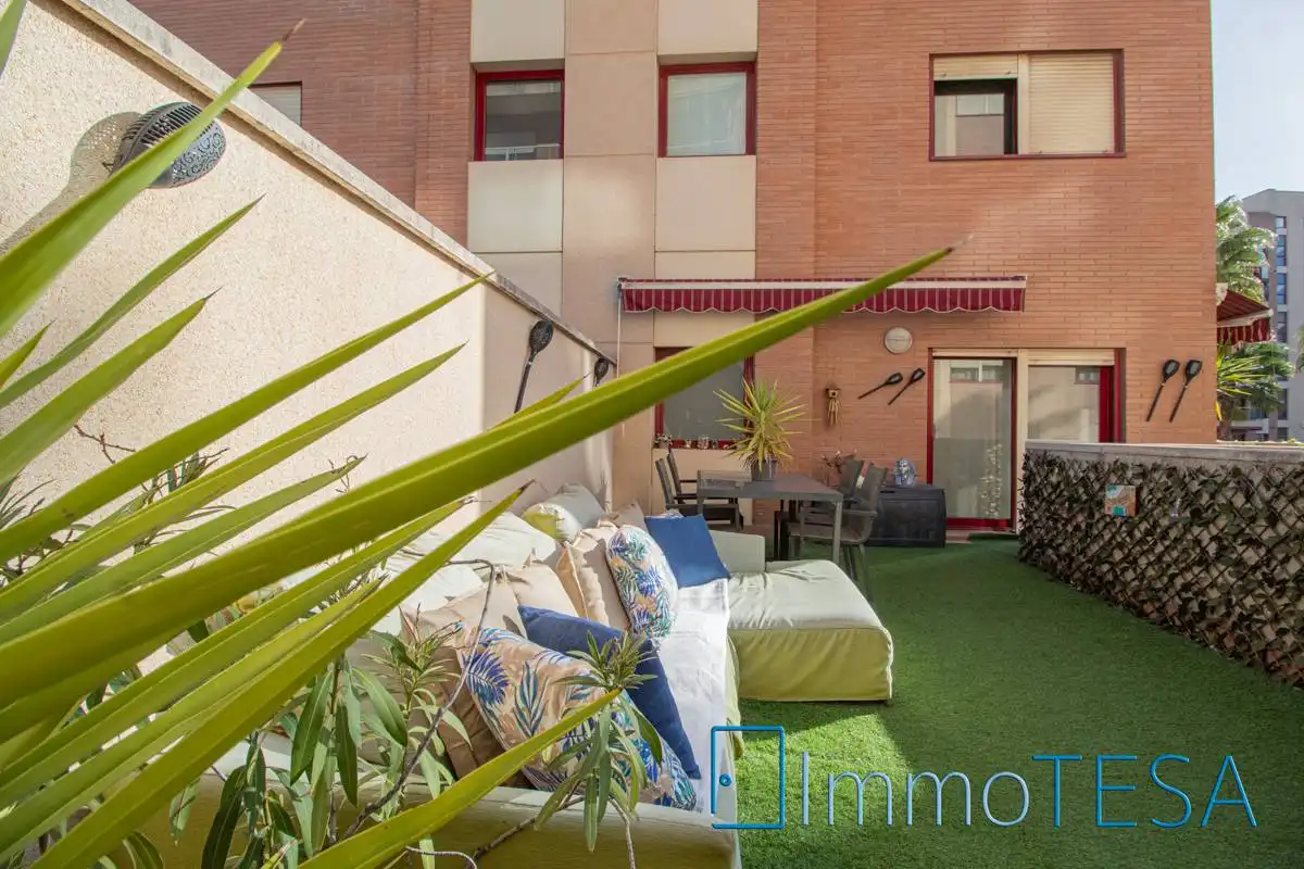 Terrassa de Pis en venda en Barberà del Vallès amb Aire condicionat, Calefacció i Parquet