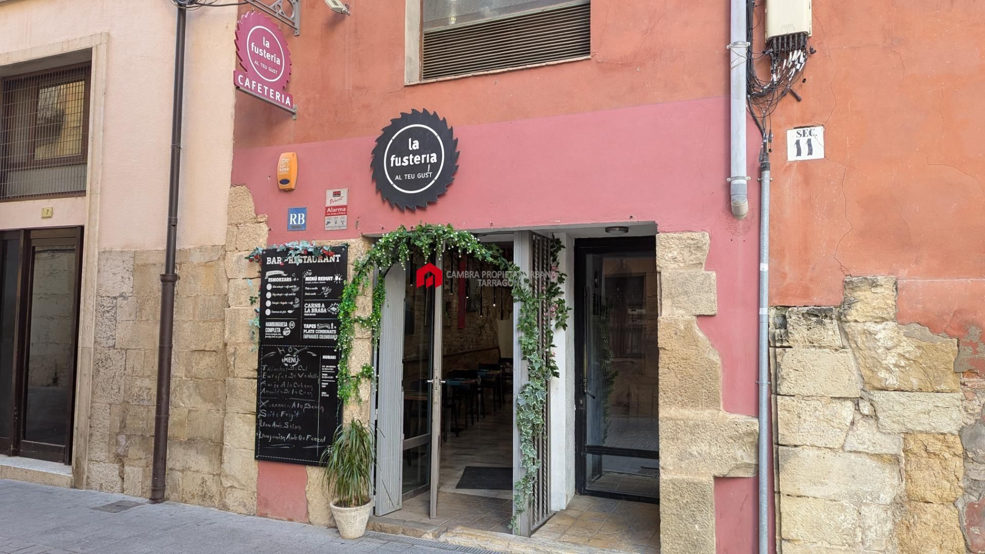 Local en venta en Tortosa con Aire acondicionado y Amueblado