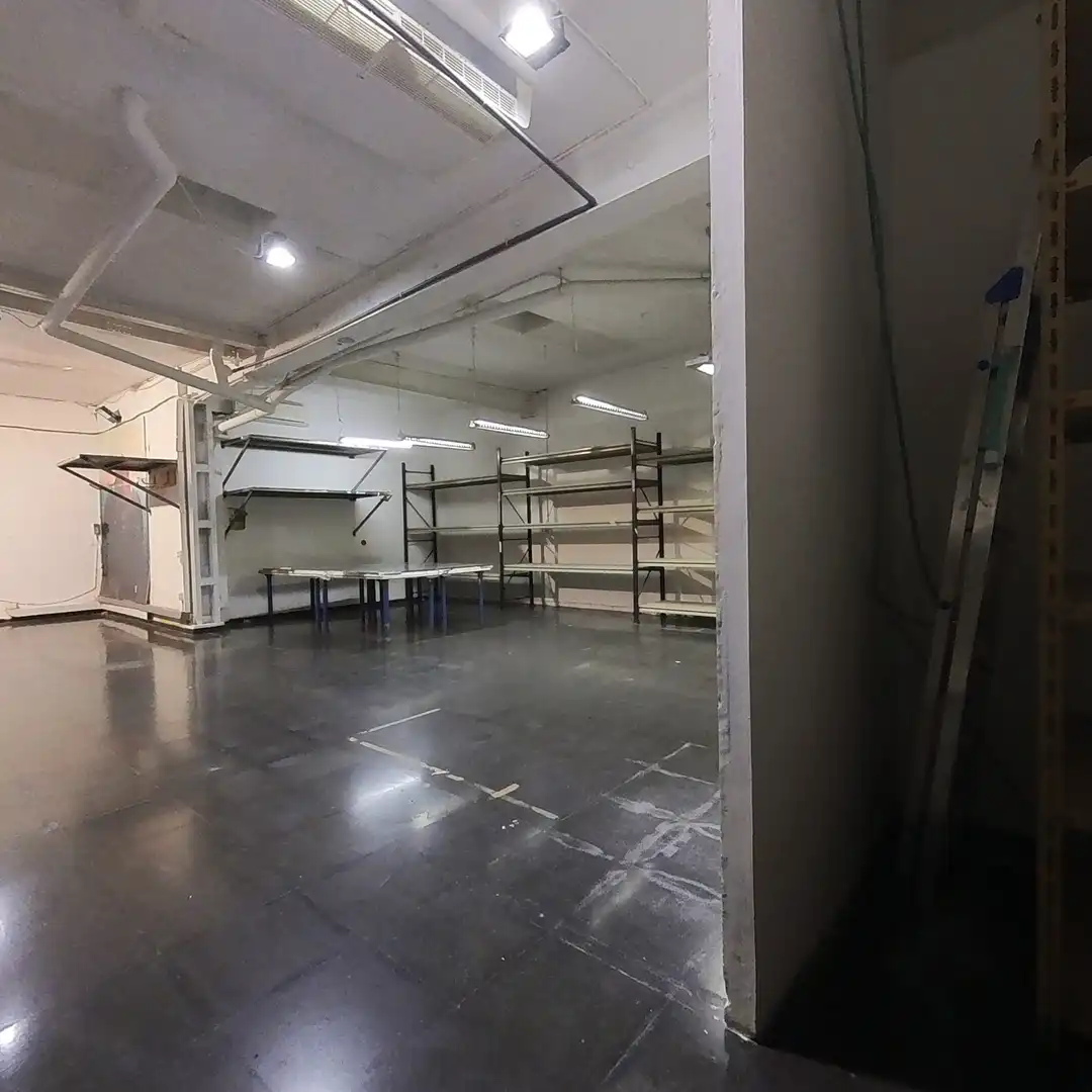 Local en venta en Barcelona con Aire acondicionado