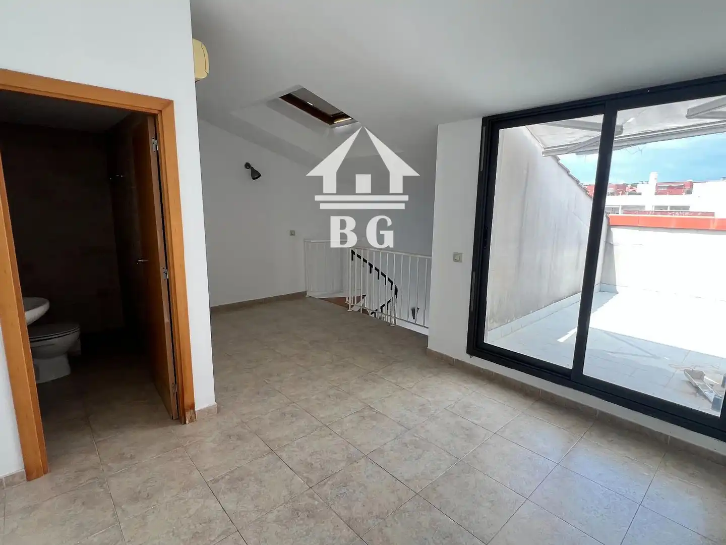 Duplex con ascensore in vendita a Cienfuegos, imagen 13