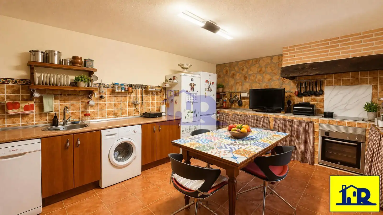 Kitchen of Houses for sale in Cuenca  with Heating and Storage room