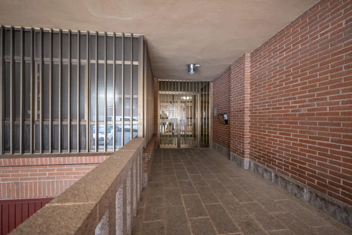 Ground floor for sale in Ávila