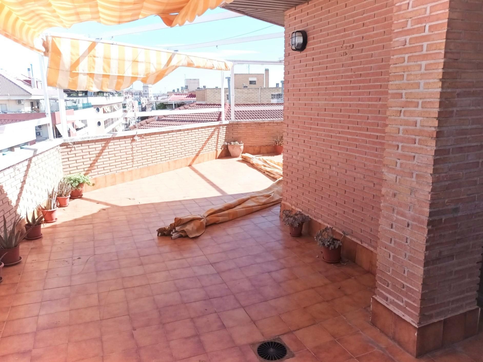 Terraza de Ático en venta en Ciudad Real Capital con Aire acondicionado, Calefacción y Terraza
