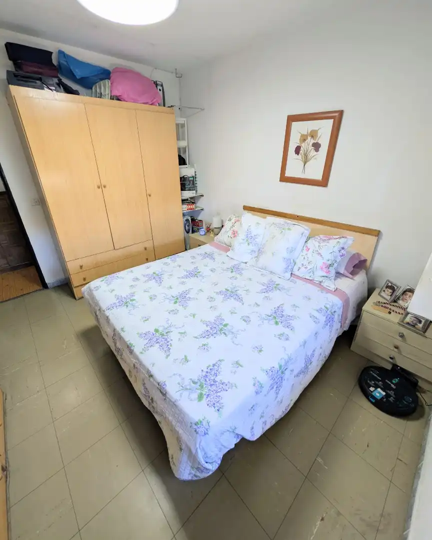 Bedroom of Flat for sale in Sevilla  with Air Conditioner
