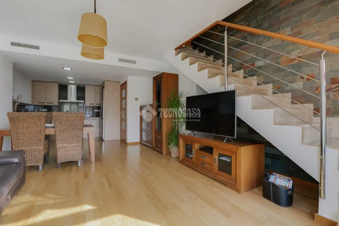 Living room of Flat for sale in Ripollet  with Air Conditioner, Terrace and Balcony