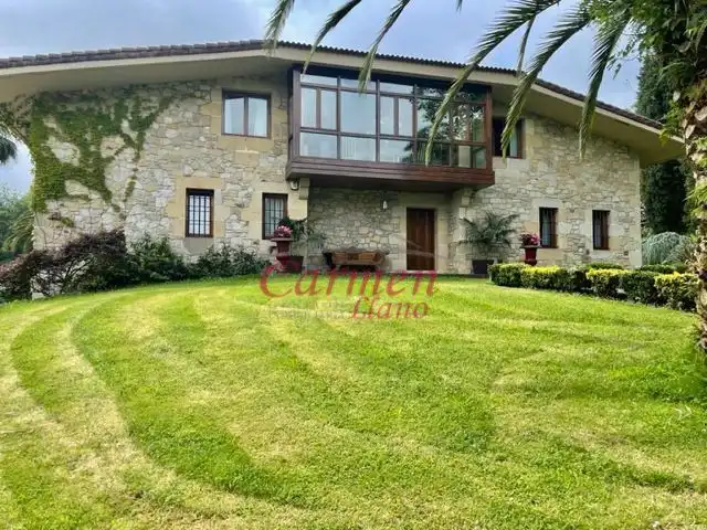 Jardín de Casa o chalet en venta en Loiu con Jardín privado, Terraza y Trastero