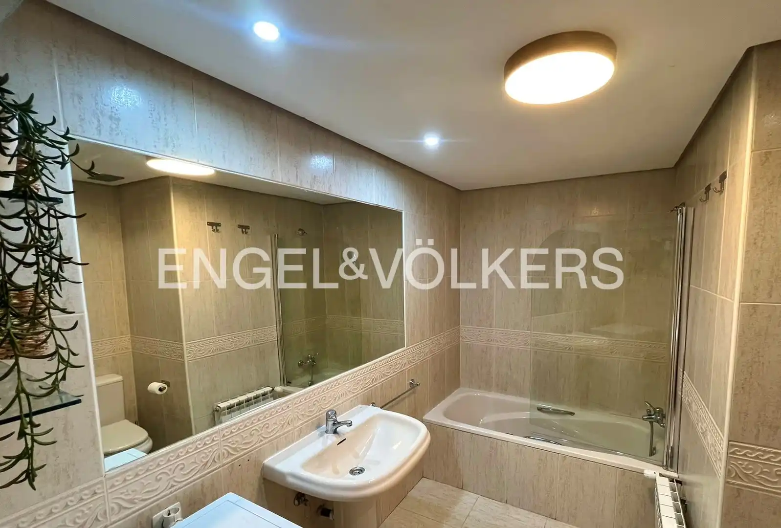 Flat for rent in Mauricio Legendre, Castilla