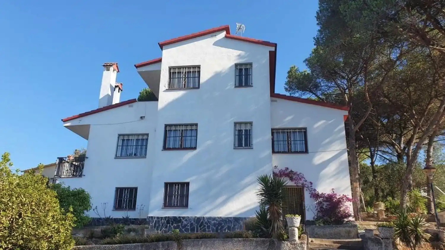 Vista exterior de Finca rústica en venta en Maçanet de la Selva con Calefacción, Jardín privado y Terraza