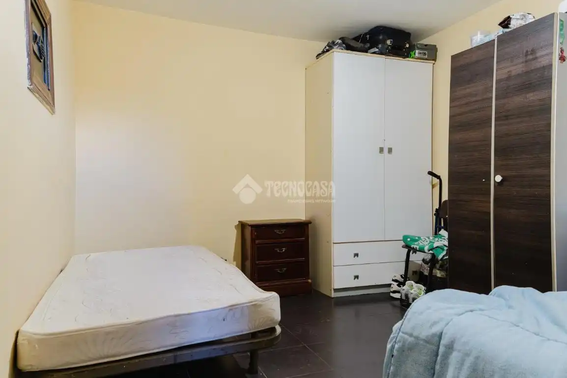 Habitación de Casa adosada en venta en Rioja