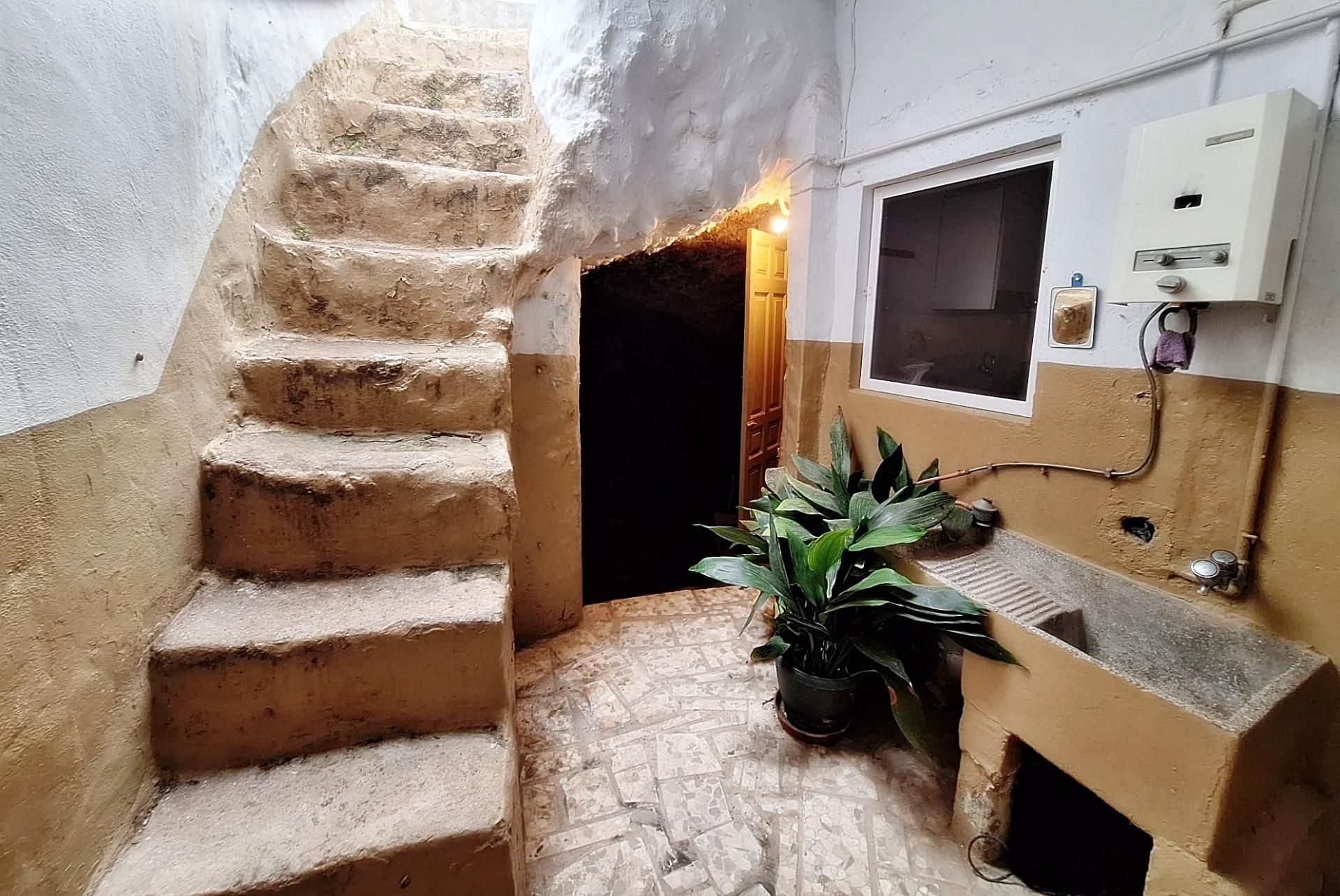 Country house for sale in Calle AGUA, 66, Yunquera