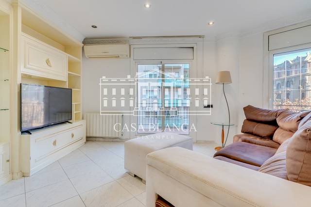 Piso en Alquiler en Carrer de Roger de Flor en Fort Pienc