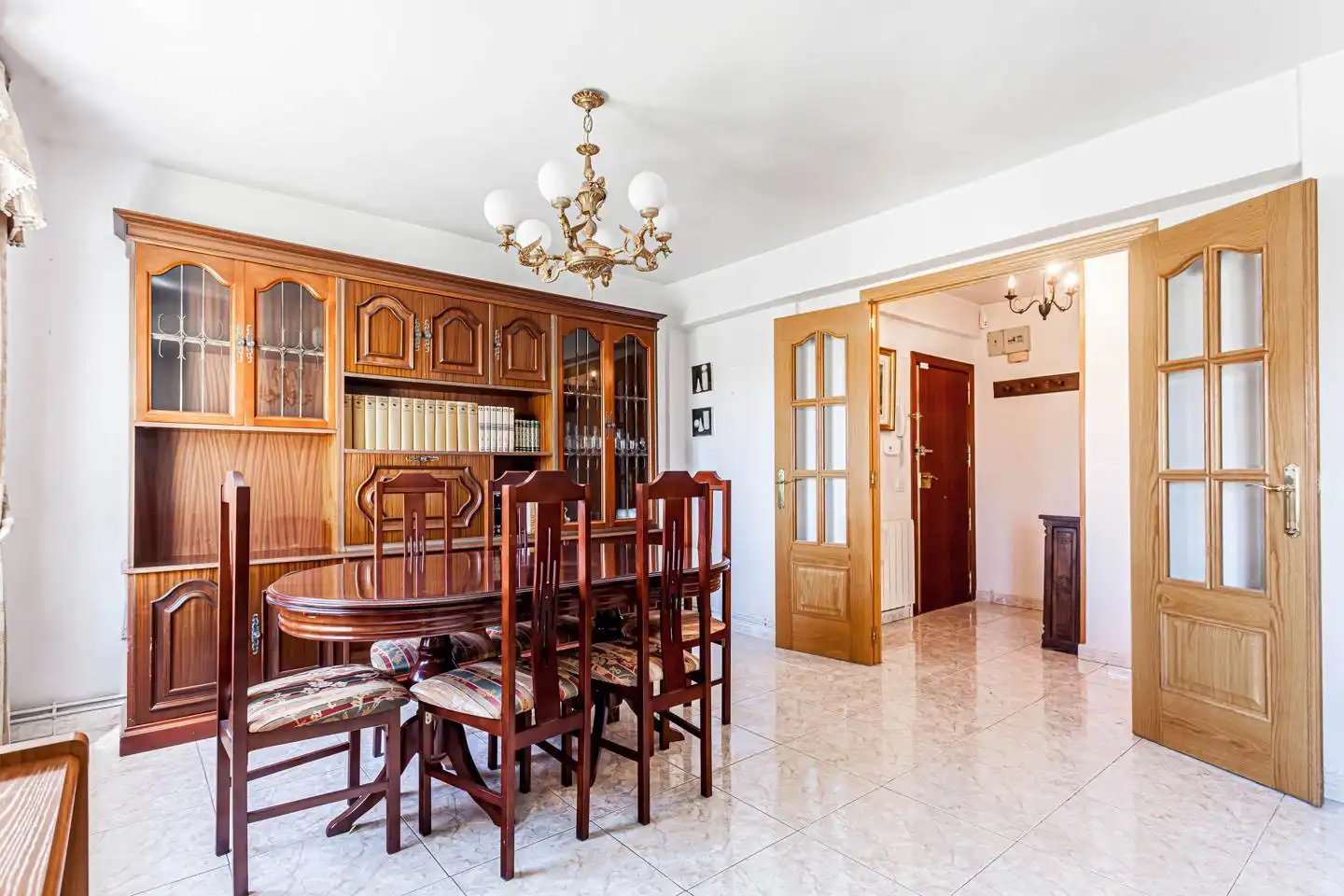 Comedor de Piso en venta en Madrid con Calefacción y Terraza
