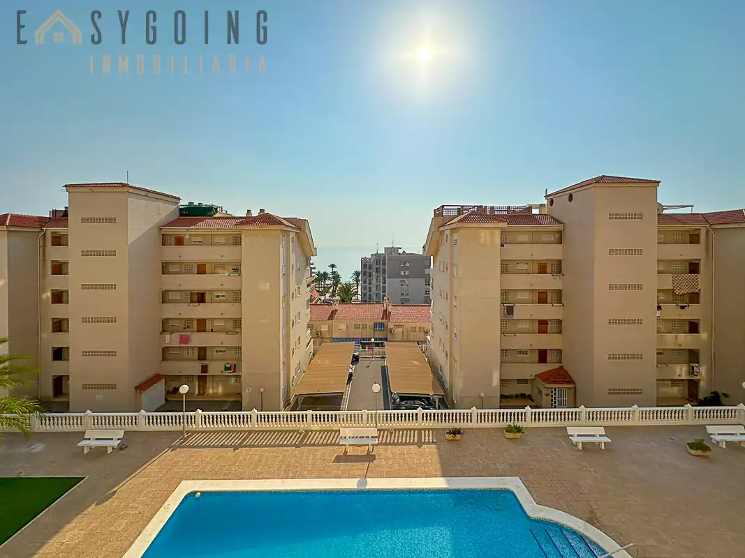 Appartement compact avec piscine à vendre à Calle Málaga, imagen 4