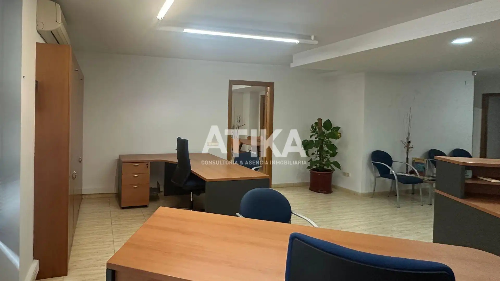 Locale commerciale in vendita a Sant Josep - Zona Hospital, imagen 7