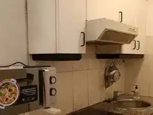 Cuina de Estudi de lloguer en Barcelona amb Moblat