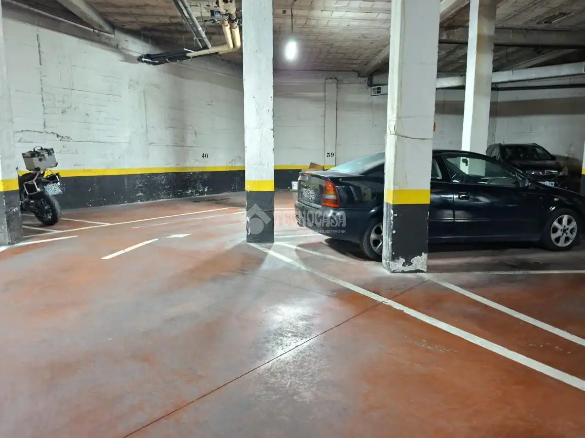 Parking de Garaje en venta en Parla