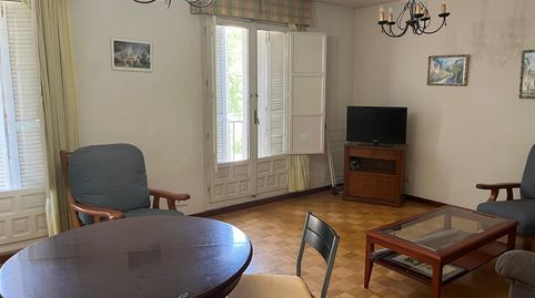 VIVIENDA PARA ESTUDIANTES, ZONA CENTRO ENFRENTE " CENTRO CULTURAL ISABEL DE FARNESIO"