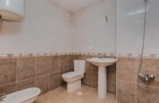 Badezimmer von Geschaftsraum zum Verkauf in El Ejido