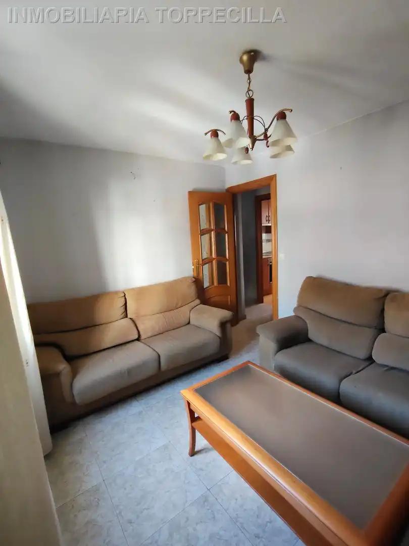 Sala d'estar de Pis en venda en Hospital 
