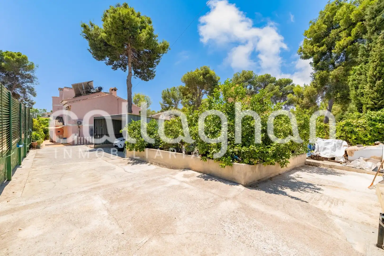 Vista exterior de Casa o chalet en venta en Paterna con Aire acondicionado, Jardín privado y Terraza