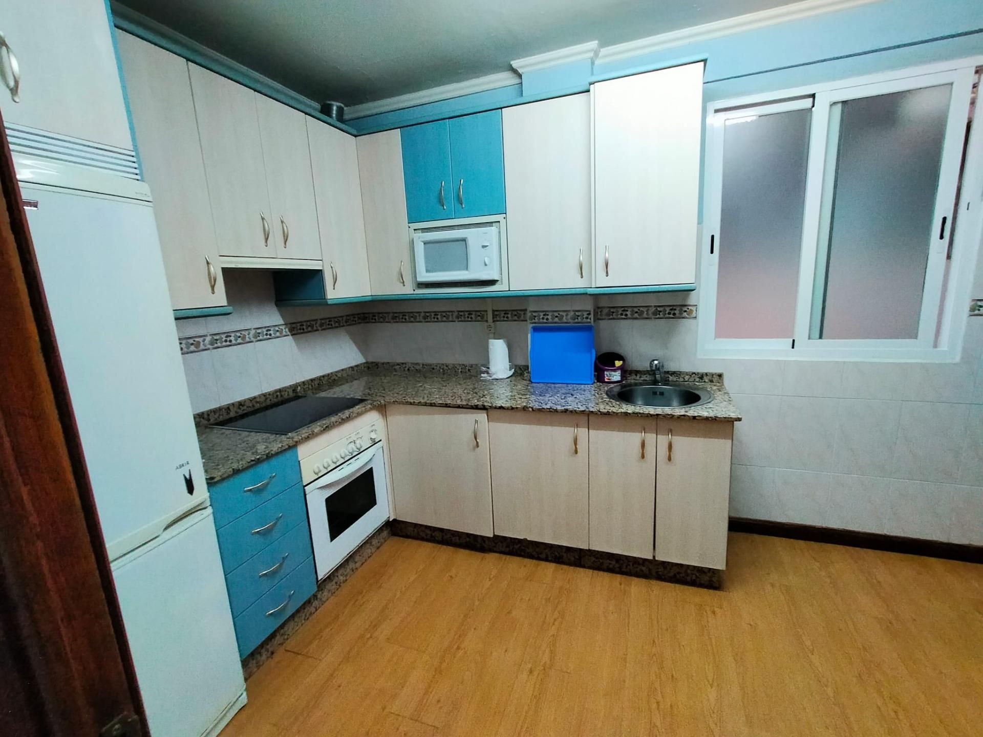 Flat to rent in Calle CAMILO JOSE CELA, Plaza Industria
