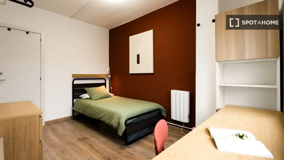 Zimmer in Eixample