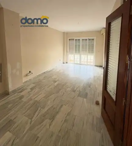 Sala de estar de Piso en venta en Málaga con Terraza y Piscina comunitaria