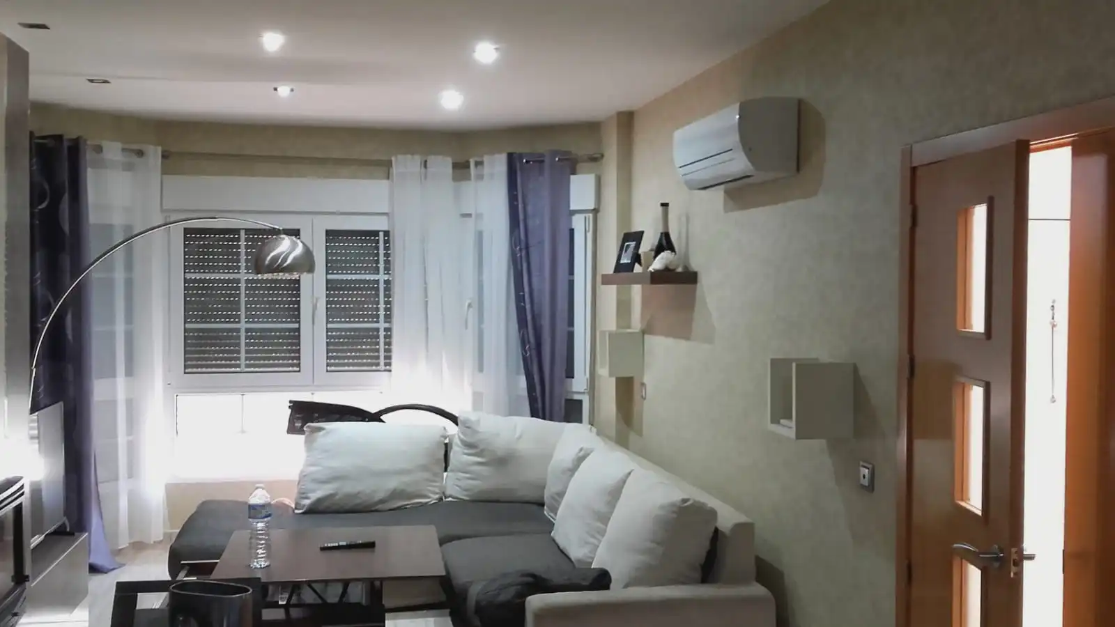 Sala de estar de Casa o chalet en venta en Cartagena con Aire acondicionado, Calefacción y Jardín privado