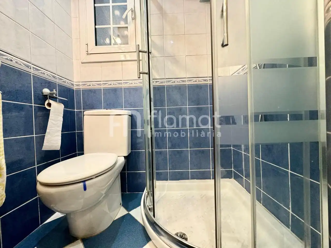 Bathroom of Flat for sale in Blanes