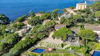 Vista exterior de Casa o xalet en venda en Sant Feliu de Guíxols amb Terrassa i Piscina