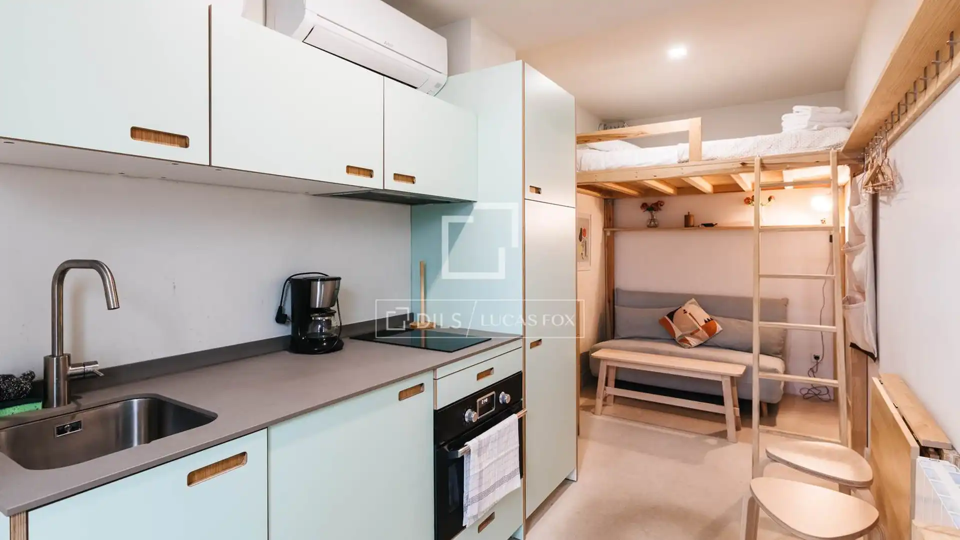 Cocina de Loft de alquiler en  Madrid Capital con Aire acondicionado, Calefacción y Amueblado