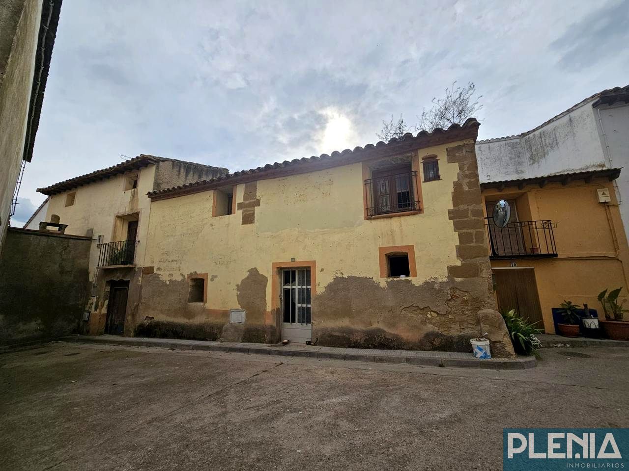 Exterior view of House or chalet for sale in Sangarrén